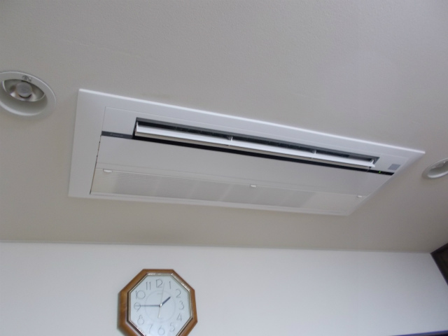 新設　ダイキン　C28RCV　その1