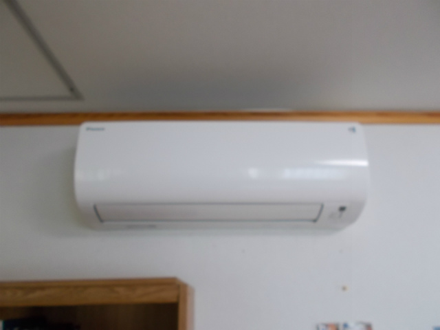 新設　ダイキン　C40RTV-W　その1